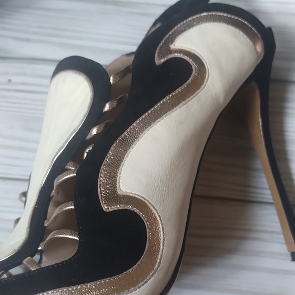 Nicholas Kirkwood Designer stilettos 5 1/2 💓 - Picture 2 of 11